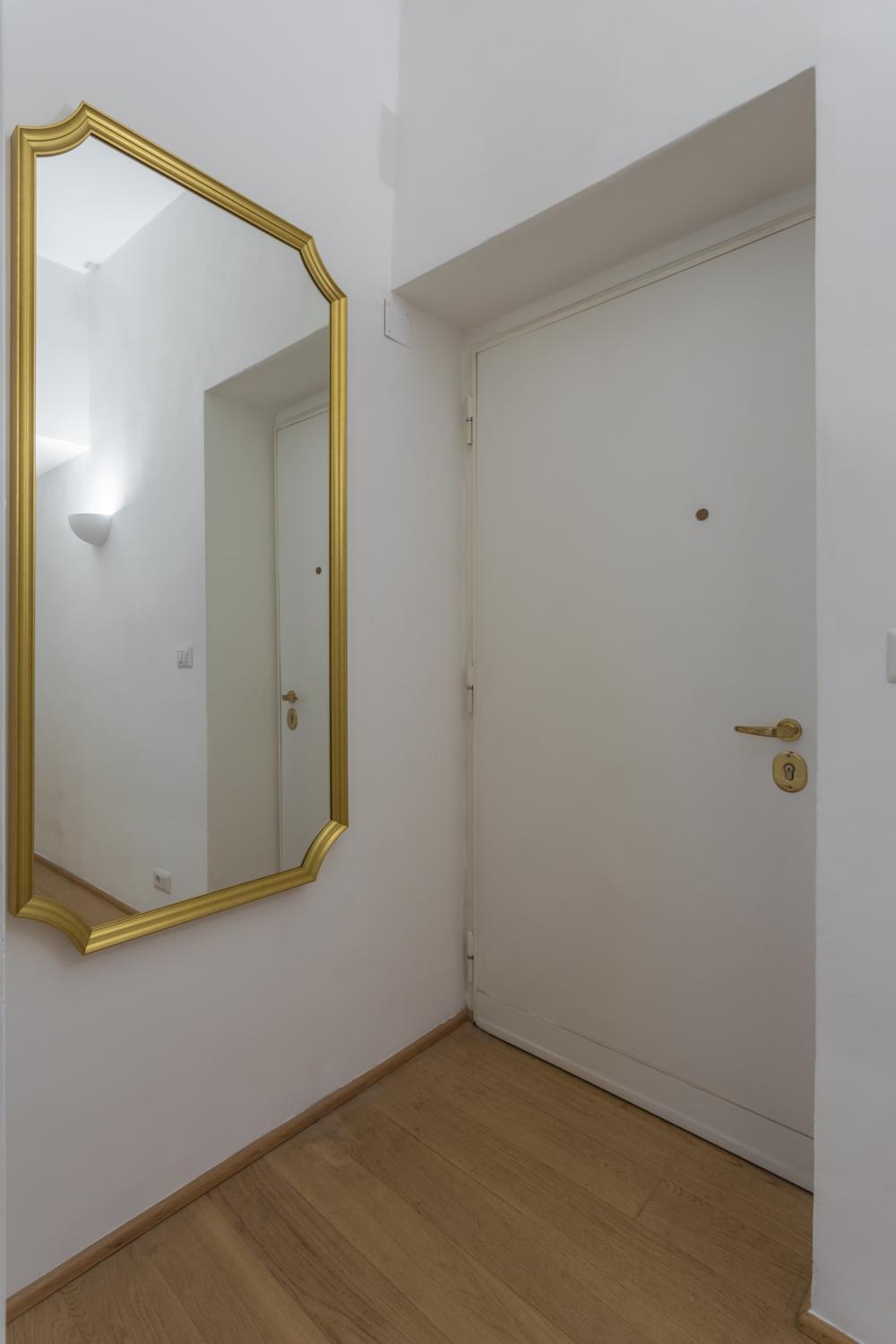Vittoria Urban Chic - Elegant In The Heart Of Apartment