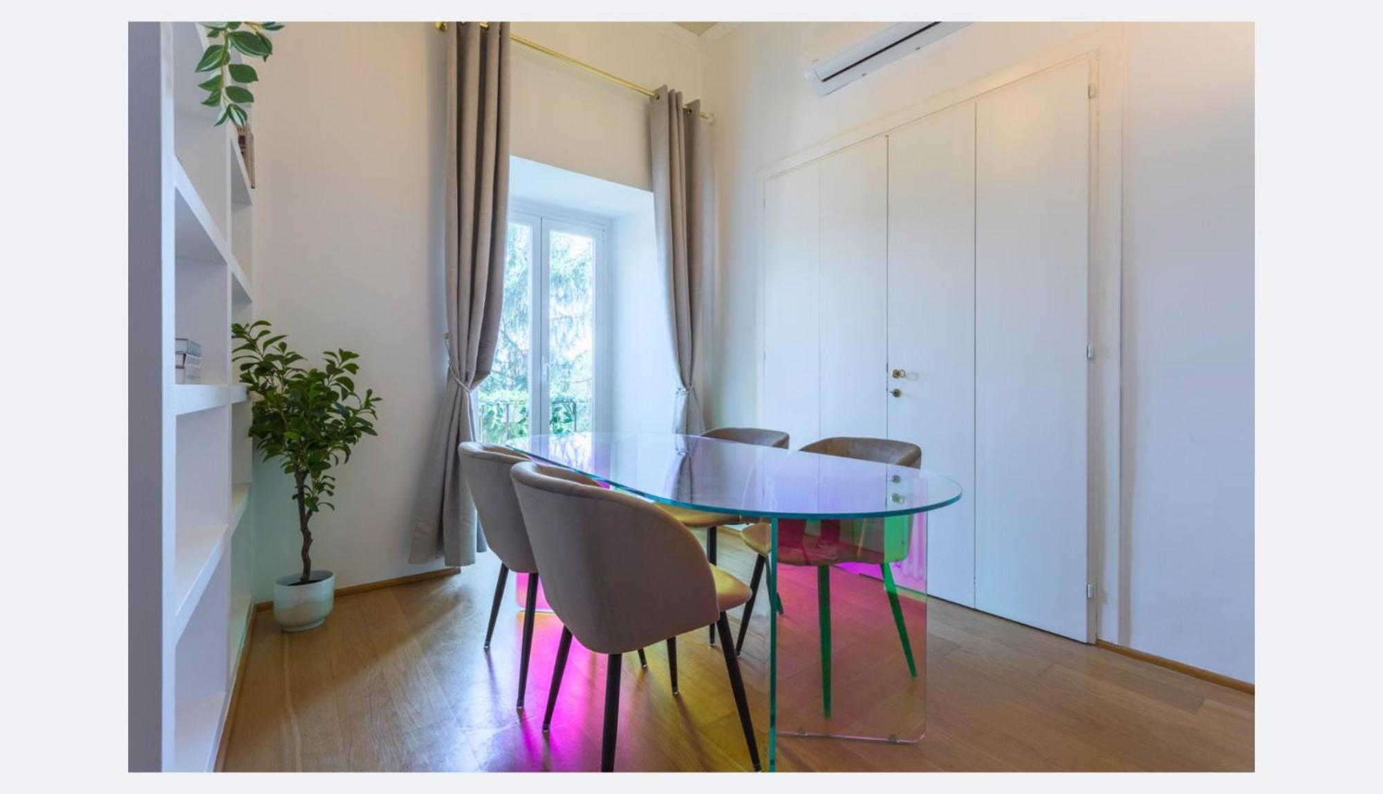 Vittoria Urban Chic - Elegant In The Heart Of Apartment *
